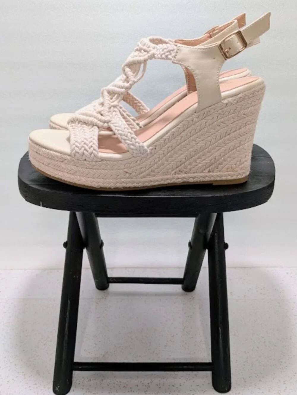 RUSAUISE Cream Macrame Espadrille Wedge Sandals Boho Crochet Platform 8.5 NWOT